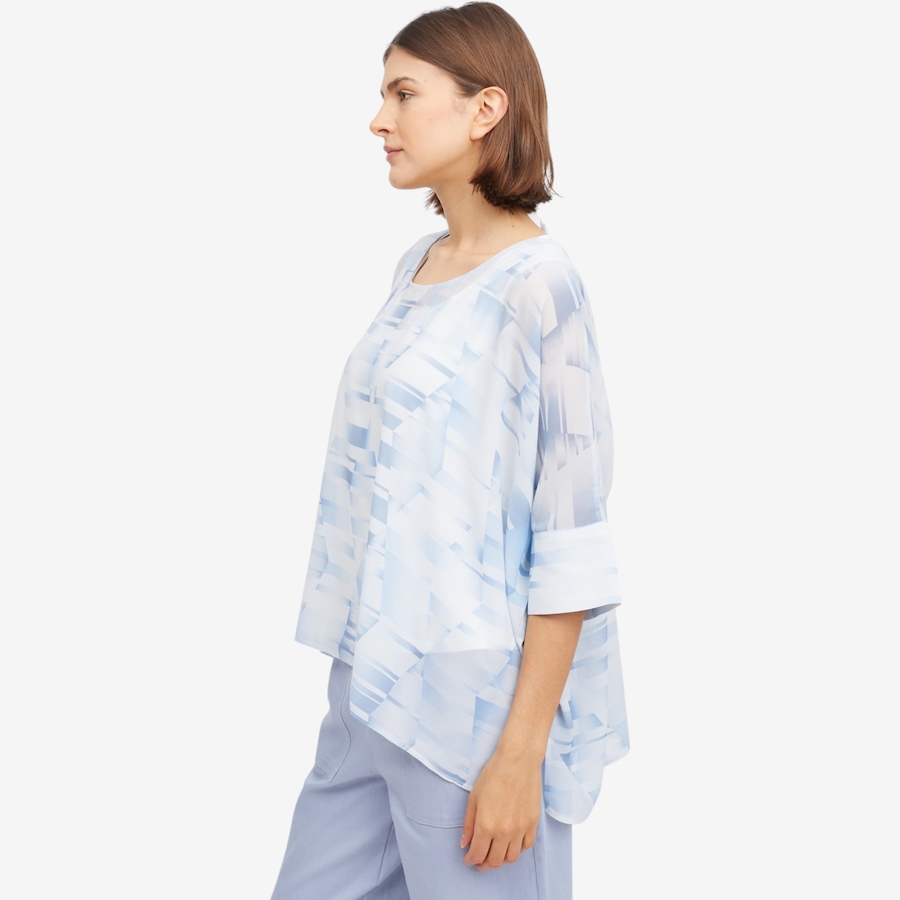 Image 119748_ALTMORE3.jpg, Product 119-748 / Price $74.88, Wynne Style Chiffon Poncho from Wynnelayers on TSC.ca's Fashion department