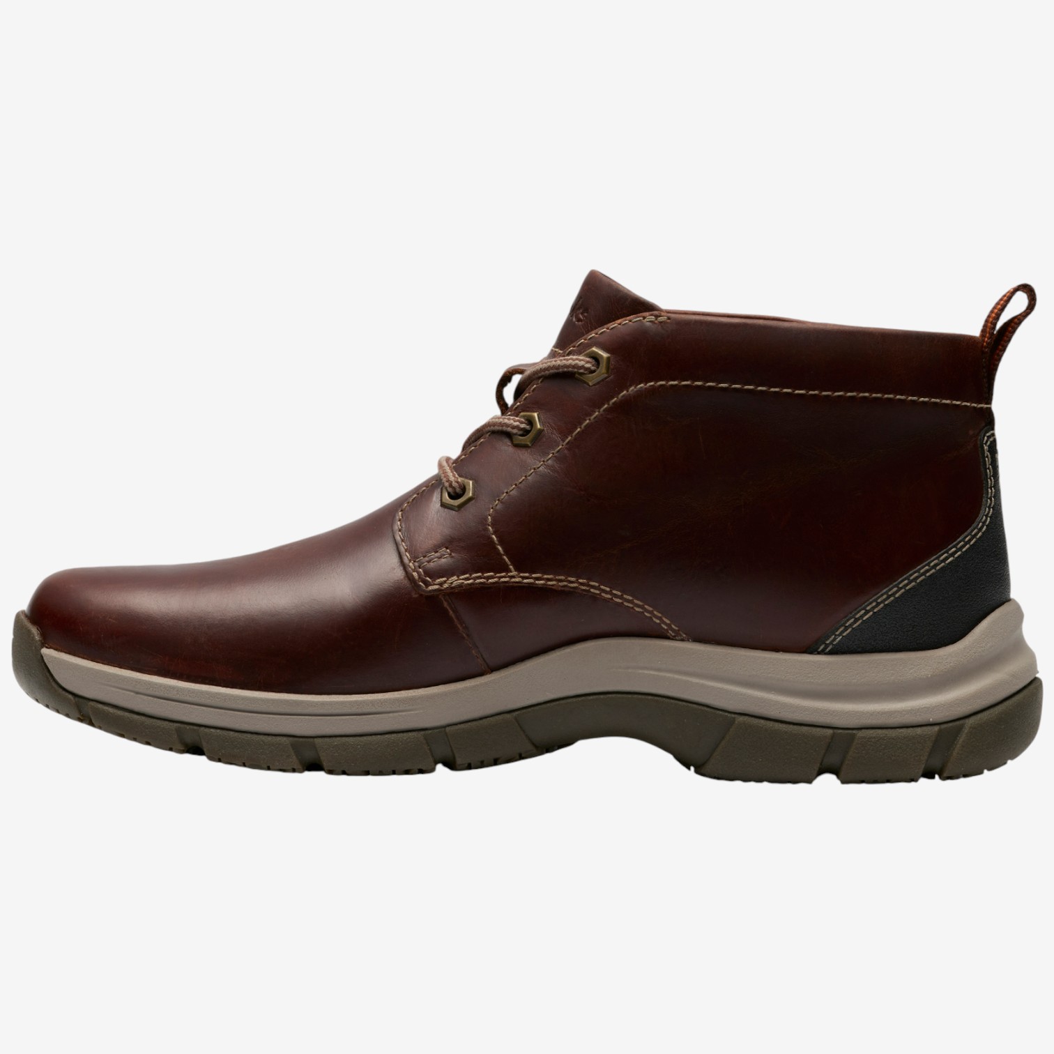 Clarks Men's Walpath Chukka Short Boot - TSC.ca