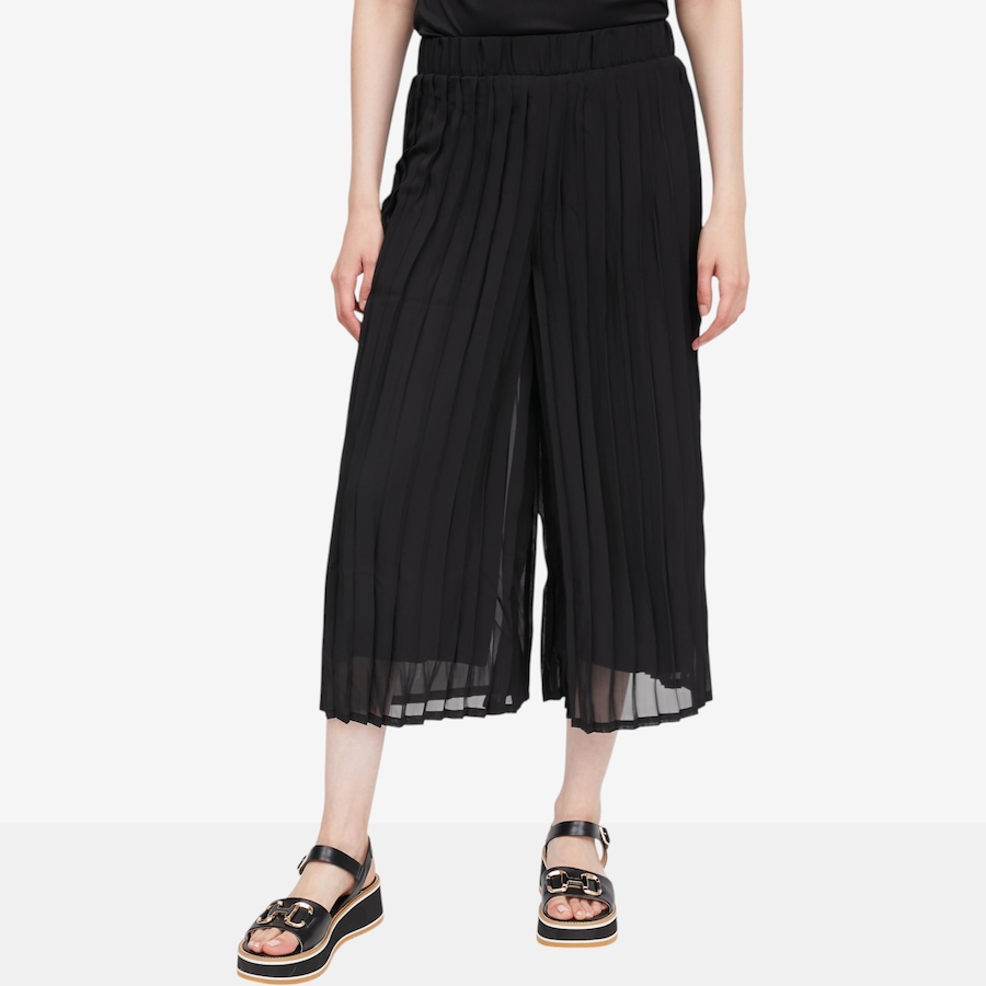 Image 119778_BLK.jpg, Product 119-778 / Price $29.88, Nina Leonard Elastic Waist Pleated Printed Chiffon Cropped Culotte Pant from Nina Leonard on TSC.ca's Fashion department