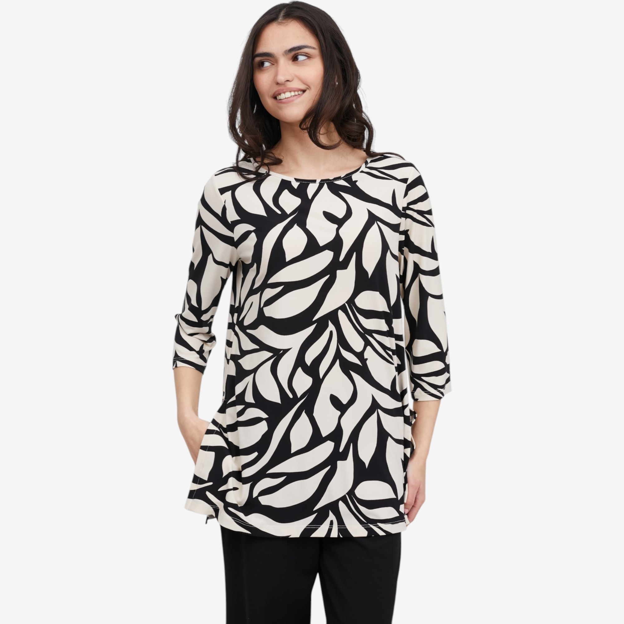Kim & Co. Brazil Knit 3/4 Sleeve Tunic with Slits - TSC.ca