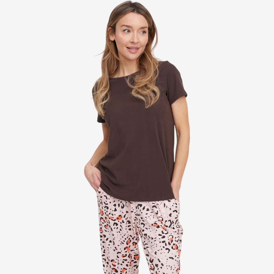 Image 119878_CHBRN.jpg, Product 119-878 / Price $24.33, Kim & Co. Soft Rib Knit Short Sleeve Top from Kim & Co. on TSC.ca's Fashion department