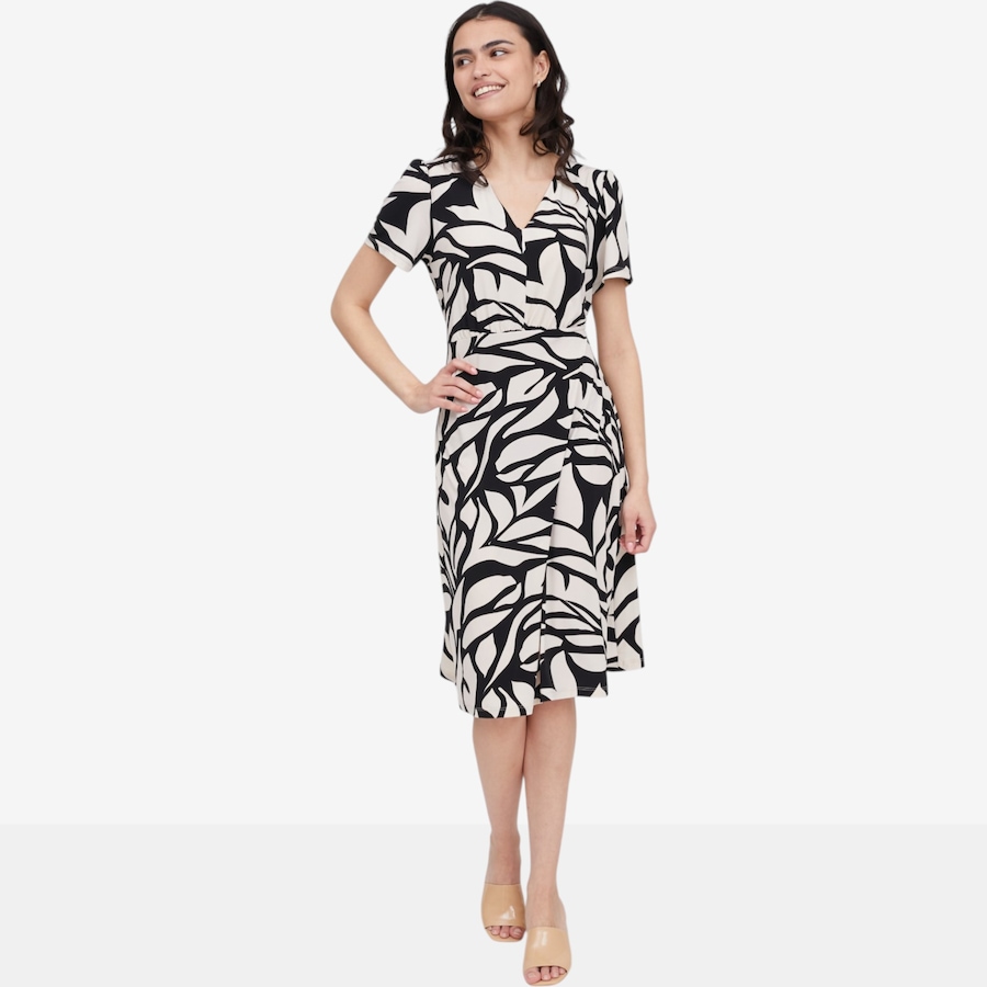 Image 119880_BKD.jpg, Product 119-880 / Price $44.88, Kim & Co. Printed Brazil Knit Short Sleeve Dress from Kim & Co. on TSC.ca's Fashion department