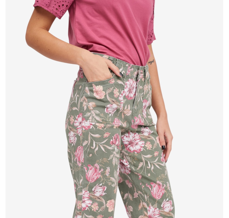 Image 119907_ALTMORE4.jpg, Product 119-907 / Price $84.99, Diane Gilman Printed Utility Relaxed Crop Pant from DG2 by Diane Gilman on TSC.ca's Fashion department