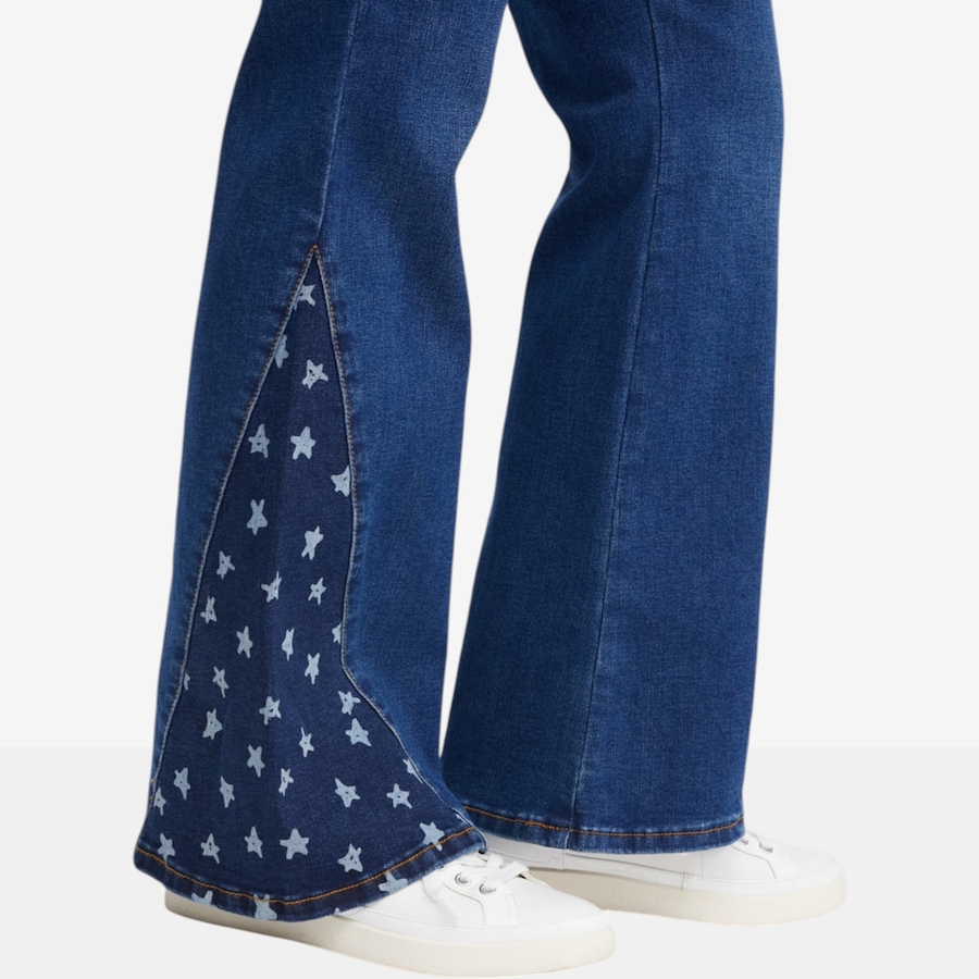 Image 119908_ALTMORE2.jpg, Product 119-908 / Price $54.88, Diane Gilman Printed Star Panel Flare Jean from DG2 by Diane Gilman on TSC.ca's Fashion department