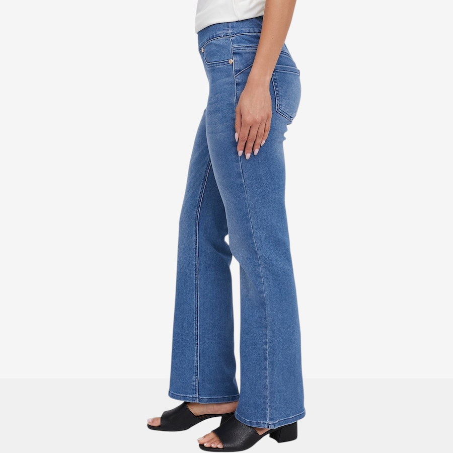 Image 119913_ALTMORE1.jpg, Product 119-913 / Price $39.33, Diane Gilman Comfort Waist Bootcut Jean from DG2 by Diane Gilman on TSC.ca's Fashion department