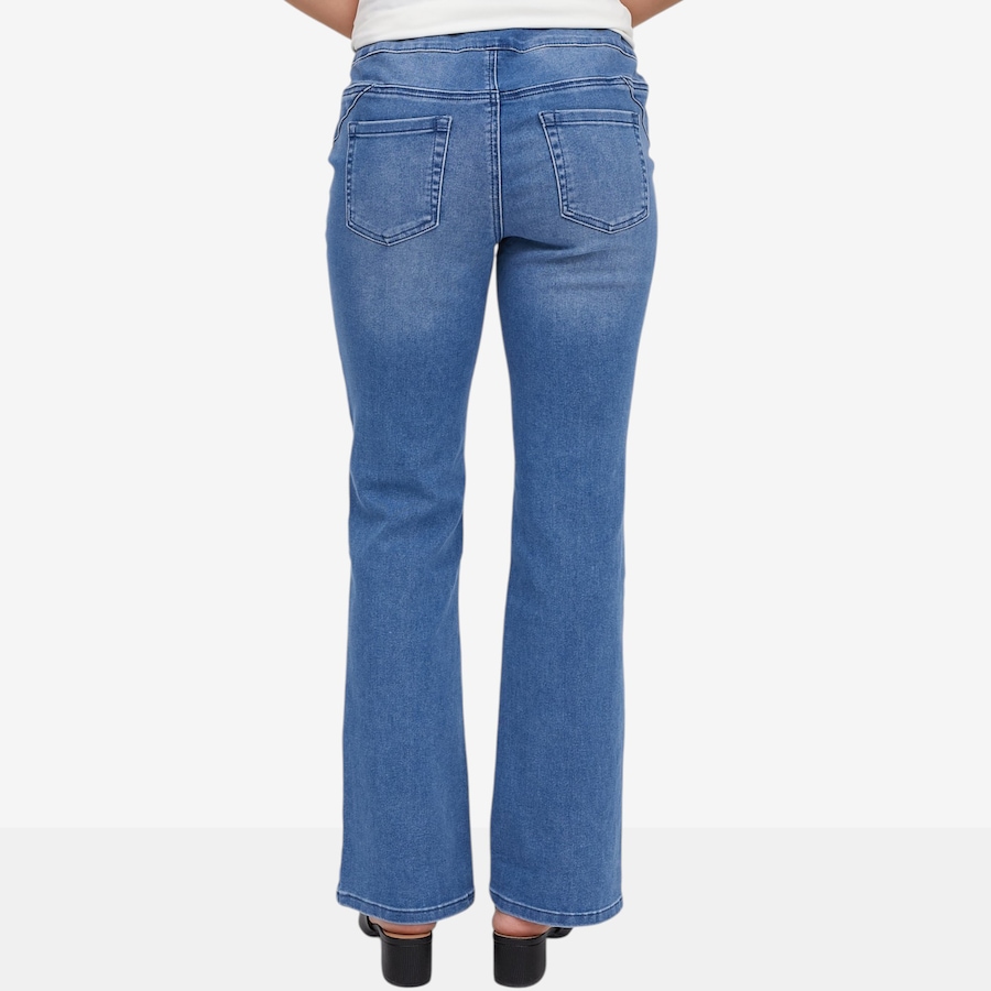 Image 119913_ALTMORE2.jpg, Product 119-913 / Price $39.33, Diane Gilman Comfort Waist Bootcut Jean from DG2 by Diane Gilman on TSC.ca's Fashion department