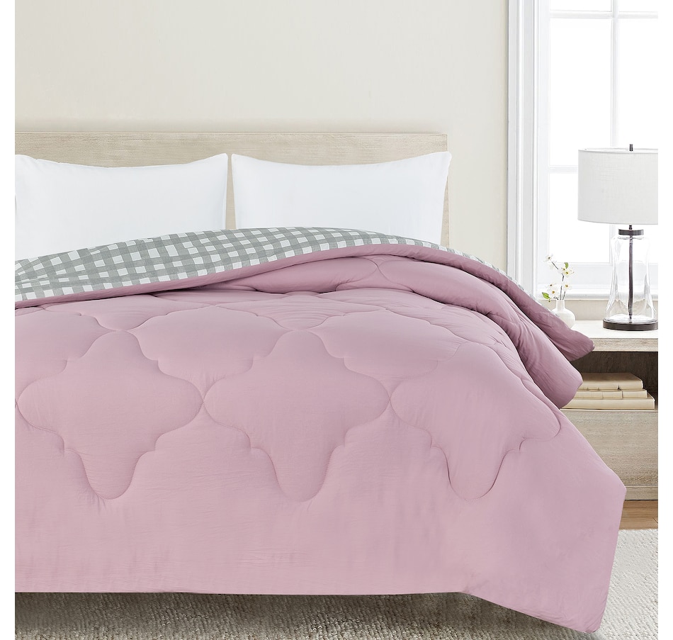 Image 120528_GINPK.jpg, Product 120-528 / Price $99.99, Claro Living Home Reversible Comforter from Claro Living Home on TSC.ca's Home & Garden department