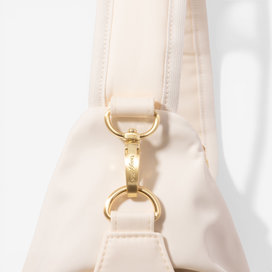 Image 120837_ALTMORE20.jpg, Product 120-837 / Price $140.00, Baggallini Central Park Sling from Baggallini on TSC.ca's Home & Garden department