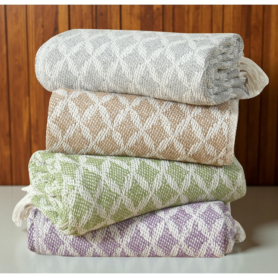 Image 120857_ALTMORE1.jpg, Product 120-857 / Price $16.88, Home Suite Cotton Poly Ogee Throw from Home Suite on TSC.ca's Home & Garden department