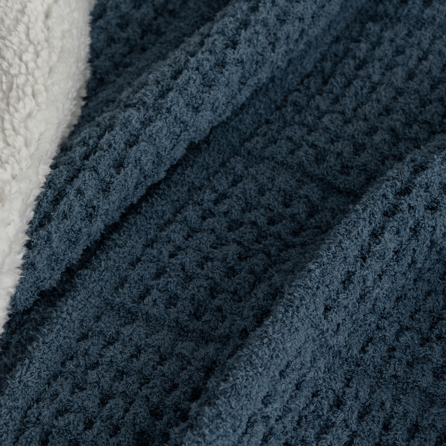 Image 120865_ALTMORE11.jpg, Product 120-865 / Price $28.88, Berkshire Window Pane Waffle Knit Throw from Berkshire on TSC.ca's Home & Garden department