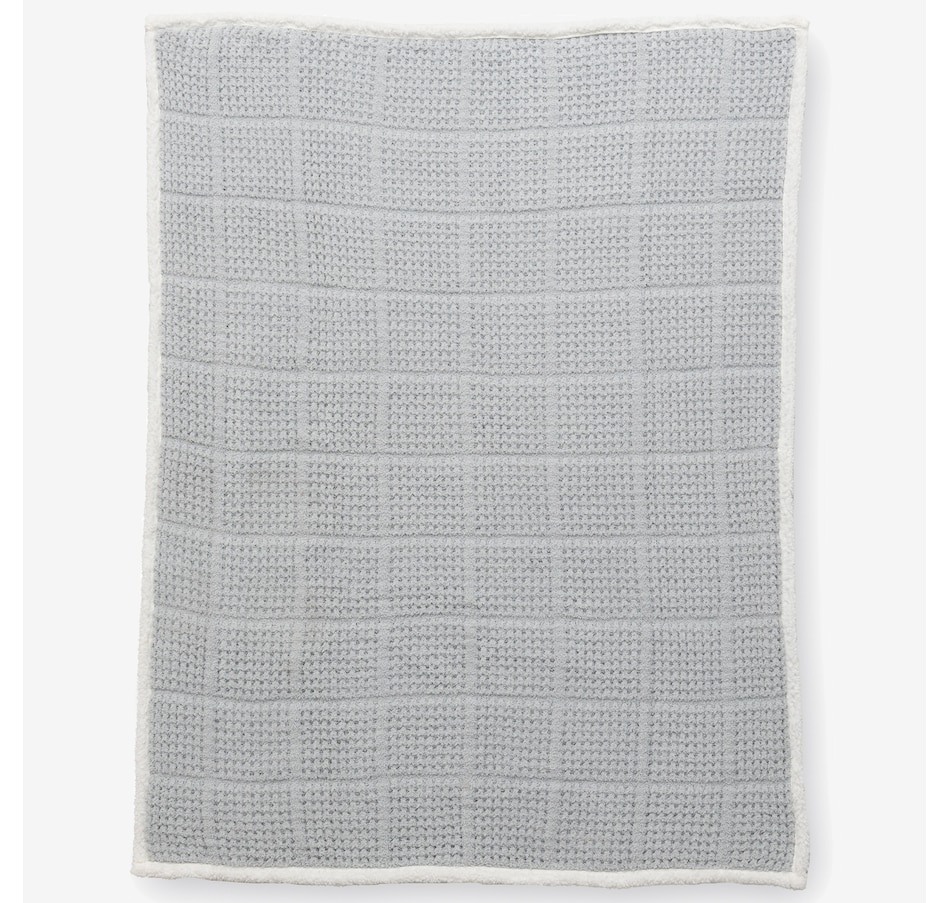 Image 120865_ALTMORE5.jpg, Product 120-865 / Price $49.99, Home Suite Window Pane Waffle Knit Throw from Home Suite on TSC.ca's Home & Garden department