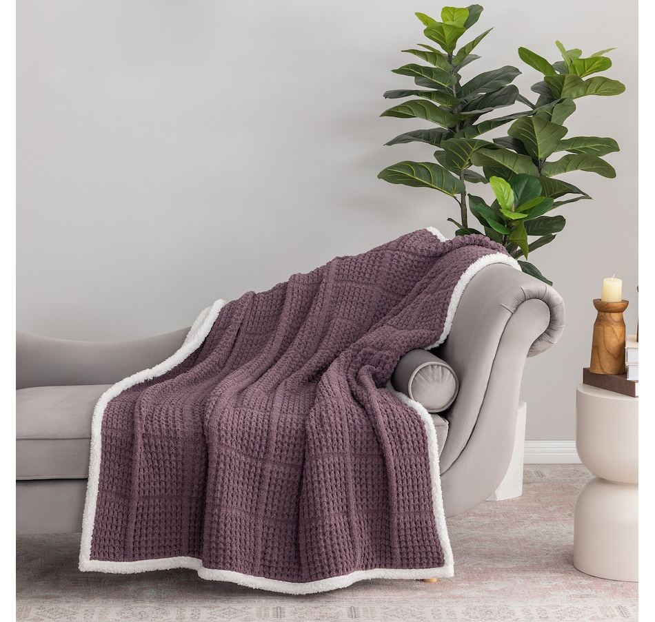 Image 120865_ALTMORE9.jpg, Product 120-865 / Price $49.99, Home Suite Window Pane Waffle Knit Throw from Home Suite on TSC.ca's Home & Garden department