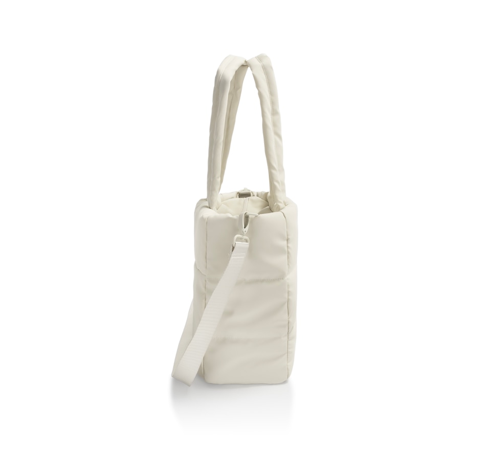 Image 120897_ALTMORE23.jpg, Product 120-897 / Price $119.99, Heys The Puffer Travel Tote from Heys on TSC.ca's Home & Garden department