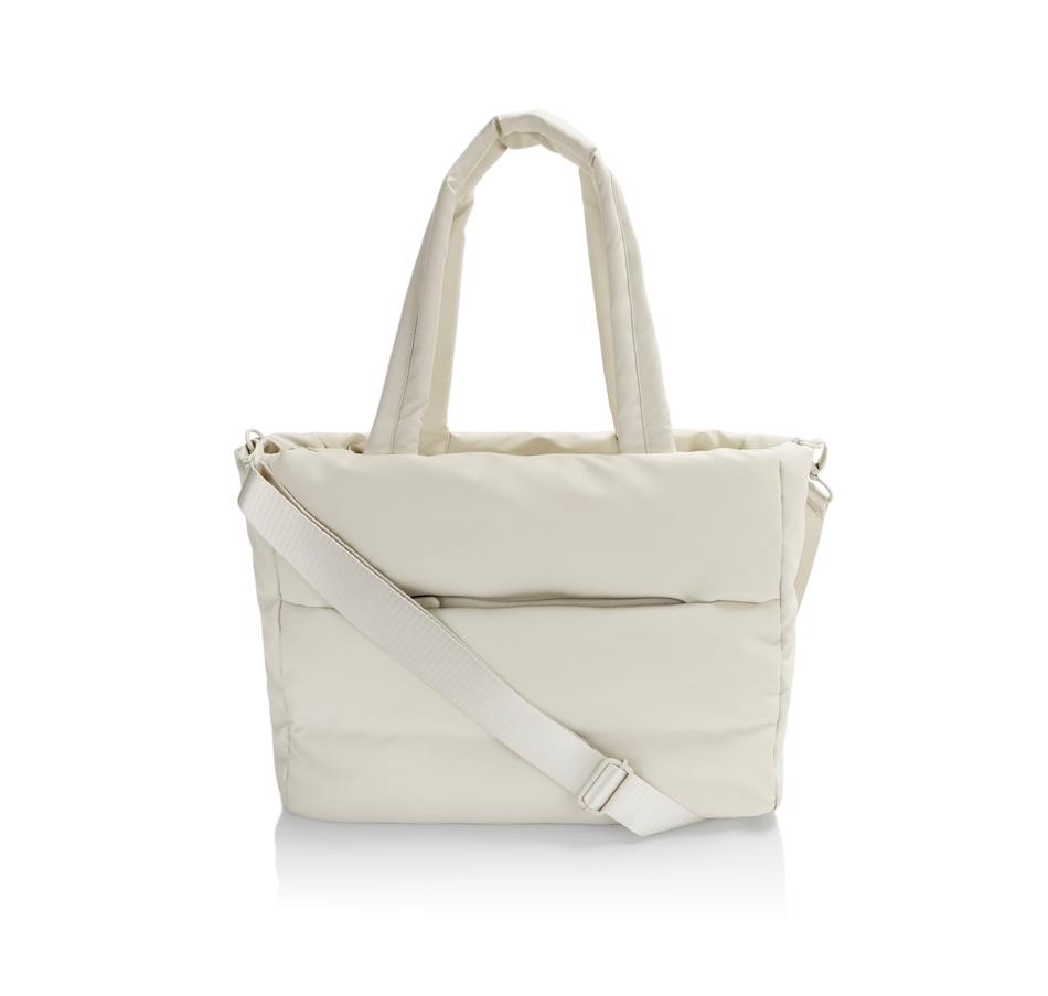Image 120897_ALTMORE5.jpg, Product 120-897 / Price $119.99, Heys The Puffer Travel Tote from Heys on TSC.ca's Home & Garden department