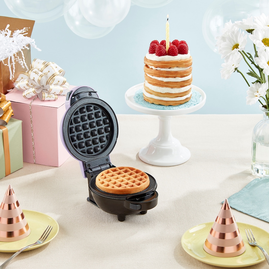Image 120991_ALTMORE3.jpg, Product 120-991 / Price $49.88, Dash Multimaker Mini System with 7 Removable Plates from Dash Kitchen on TSC.ca's Kitchen department