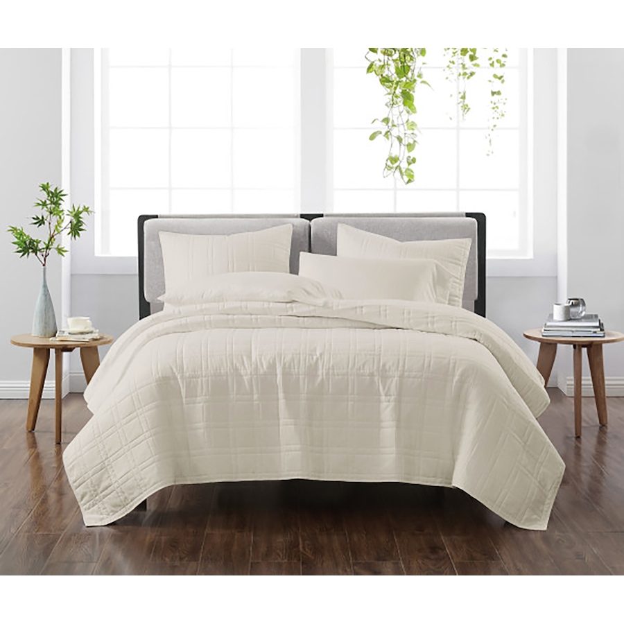 Image 120999_BGE.jpg, Product 120-999 / Price $44.88 - $54.88, Cannon Home Quilt Set from Cannon Home on TSC.ca's Home & Garden department