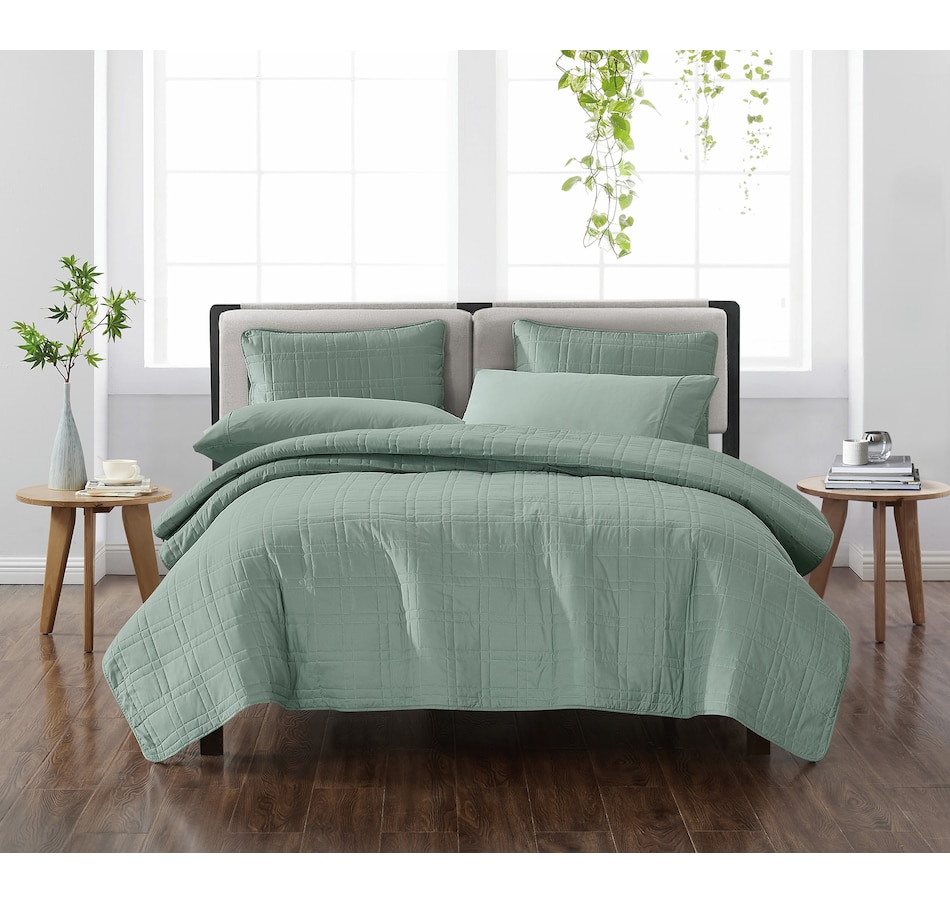 Image 120999_GRN.jpg, Product 120-999 / Price $89.99 - $129.99, Cannon Home Quilt Set from Cannon Home on TSC.ca's Home & Garden department