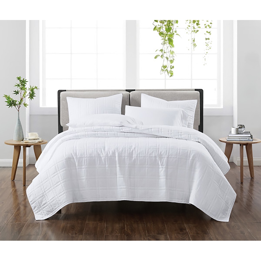 Image 120999_WHT.jpg, Product 120-999 / Price $44.88 - $54.88, Cannon Home Quilt Set from Cannon Home on TSC.ca's Home & Garden department