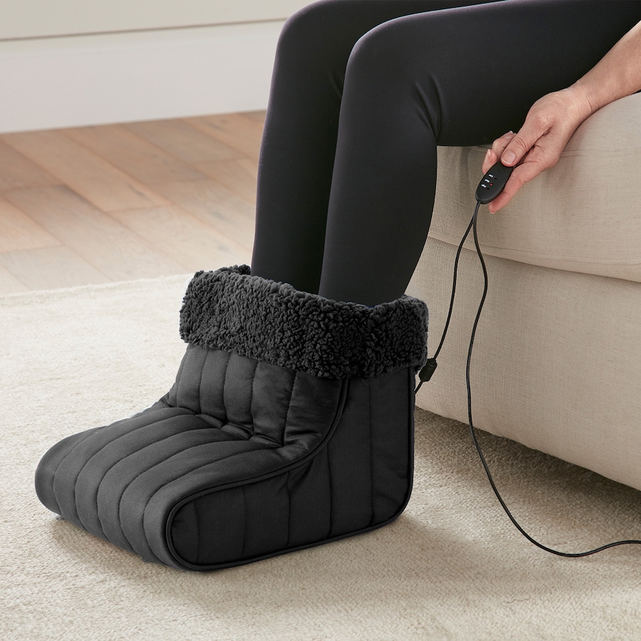 Image 121000_CHR.jpg, Product 121-000 / Price $49.99, Shavel Micro Flannel Electric Foot Warmer from Shavel on TSC.ca's Home & Garden department