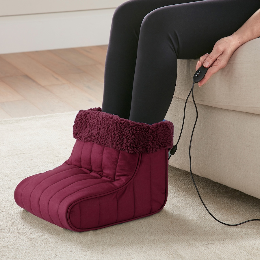 Image 121000_WIN.jpg, Product 121-000 / Price $49.99, Shavel Micro Flannel Electric Foot Warmer from Shavel on TSC.ca's Home & Garden department