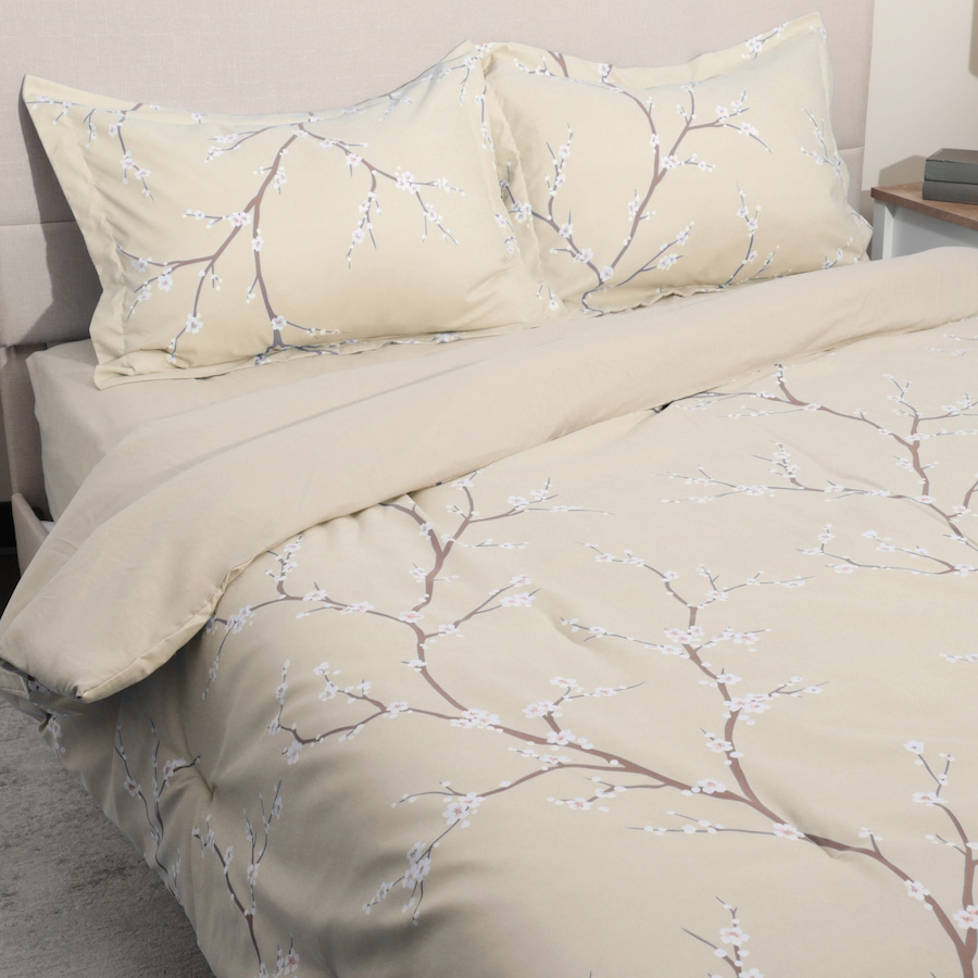 Image 121023_CNM.jpg, Product 121-023 / Price $49.99 - $79.99, Home Suite Cherry Blossom Comforter 4-Piece Set from Home Suite on TSC.ca's Home & Garden department