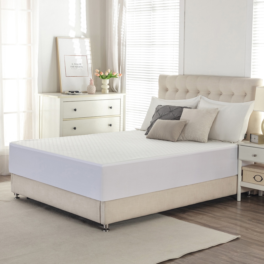 Image 121040.jpg, Product 121-040 / Price $59.99 - $99.99, Home Suite Cooling Zip-Top Mattress Protector from Home Suite on TSC.ca's Home & Garden department