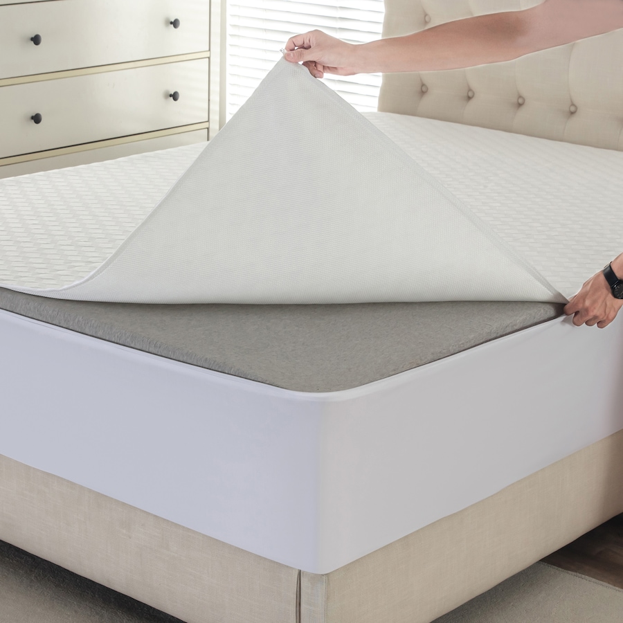 Image 121040_ALTMORE1.jpg, Product 121-040 / Price $59.99 - $99.99, Home Suite Cooling Zip-Top Mattress Protector from Home Suite on TSC.ca's Home & Garden department