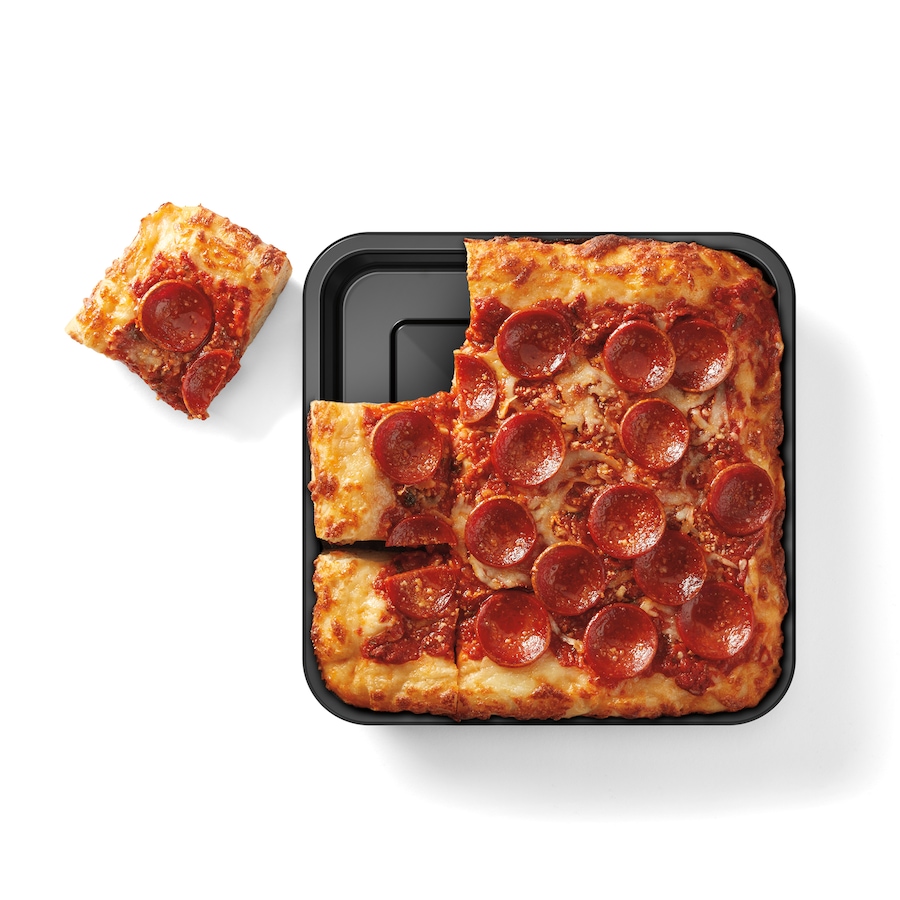 Image 121049_ALTMORE1.jpg, Product 121-049 / Price $39.99, Cuisinart Deep Dish Pan from Cuisinart on TSC.ca's Kitchen department