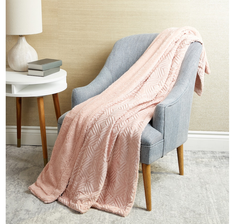 Image 121134_RSE.jpg, Product 121-134 / Price $19.88, Home Suite Mink Oversized Throw with Sherpa Back from Home Suite on TSC.ca's Home & Garden department