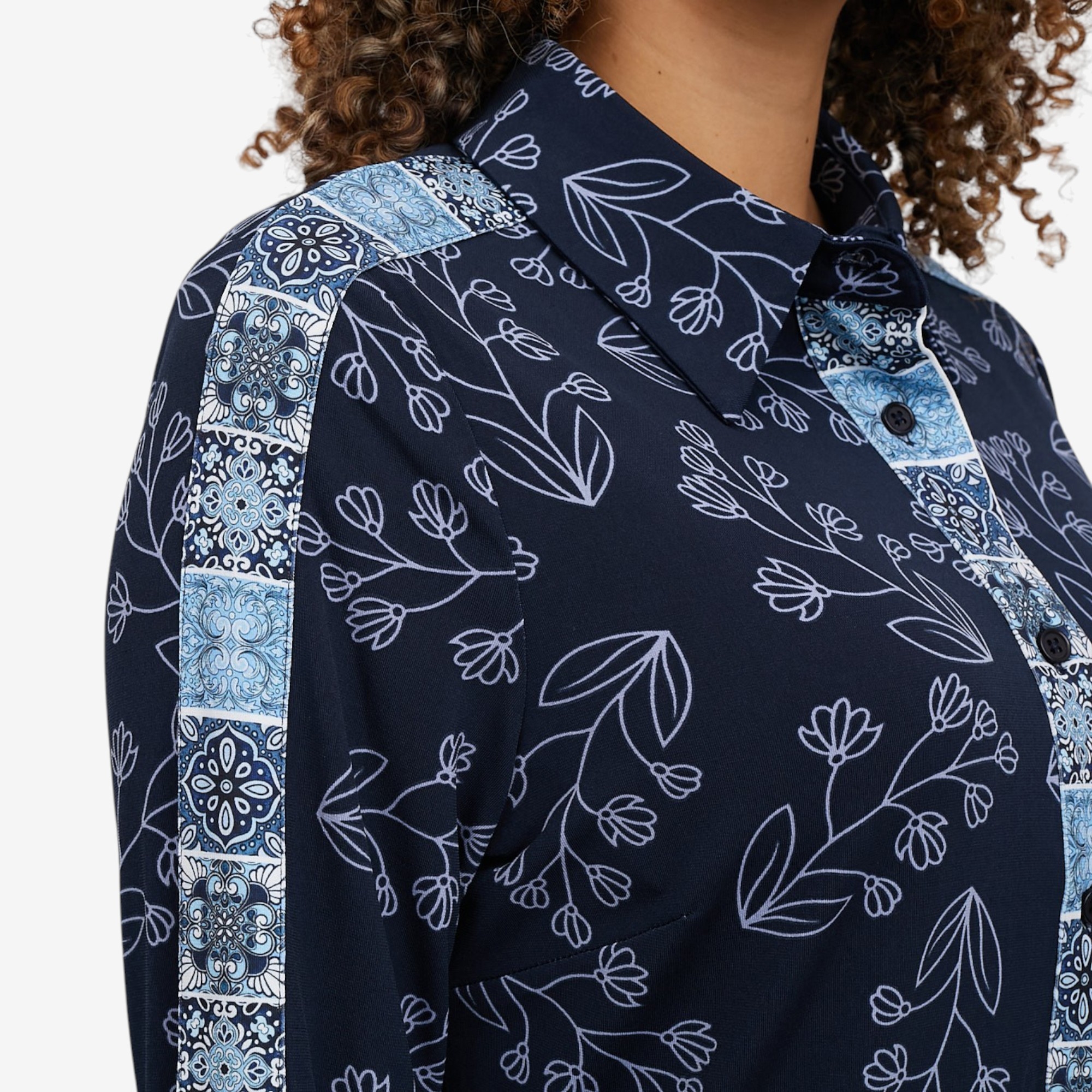 Badgley Mischka Terry Long Sleeve Printed Shirt - TSC.ca