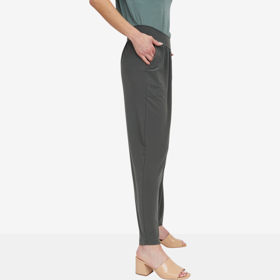 Image 121474_ALTMORE1.jpg, Product 121-474 / Price $39.88, Kim & Co. Deluxe Brazil Knit Ankle Length Wellness Pant from Kim & Co. on TSC.ca's Fashion department