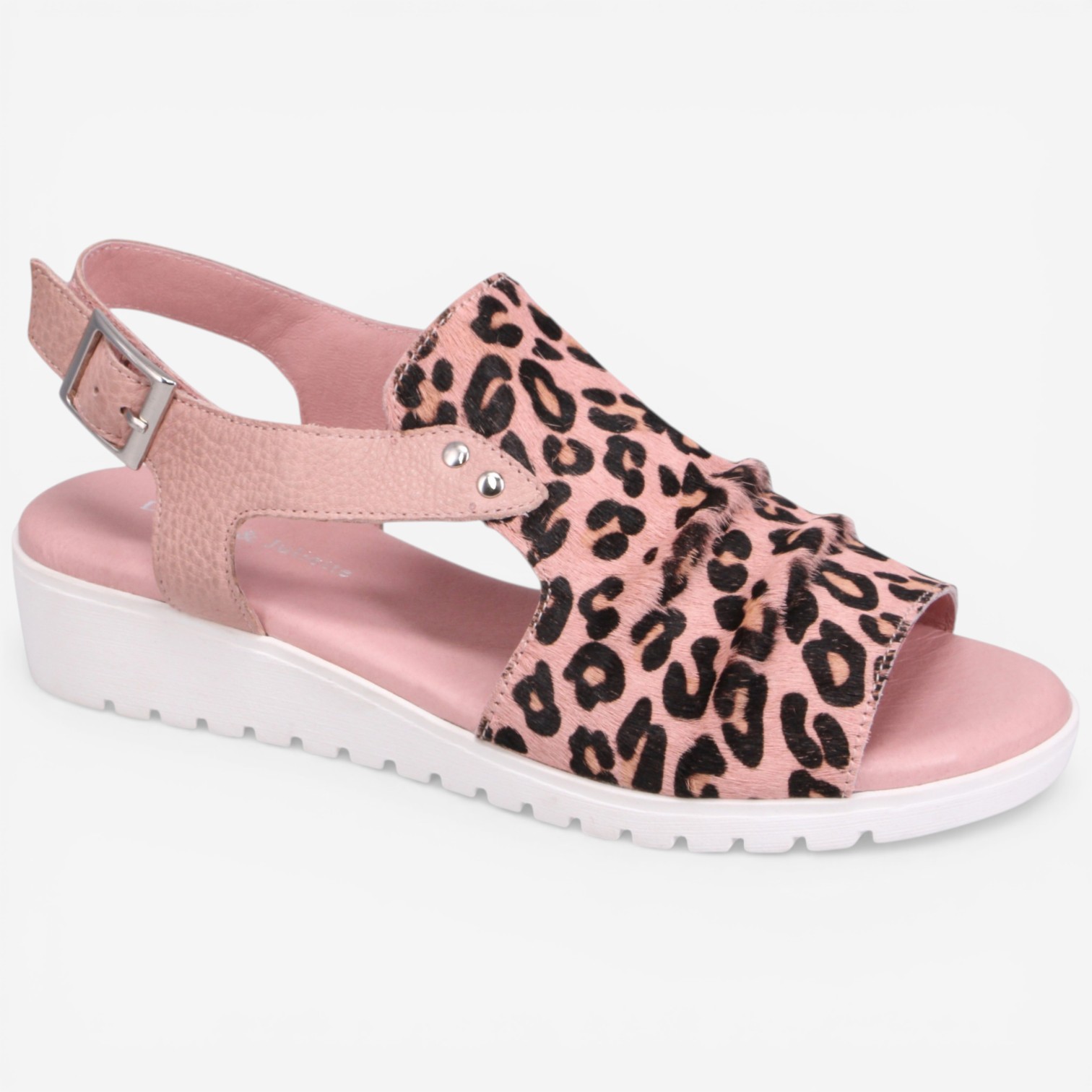 Django and Juliette Madis Sandal - TSC.ca