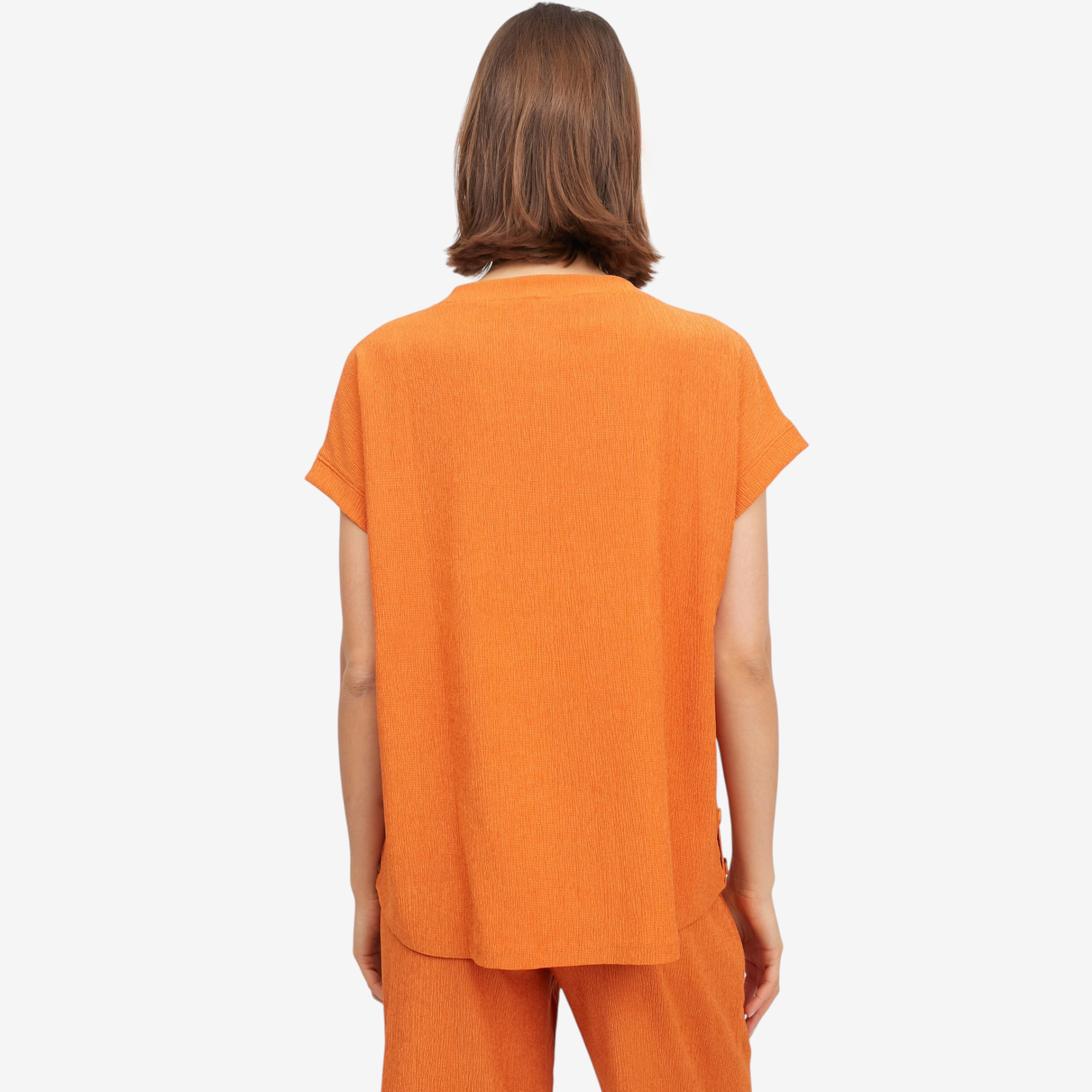 Kim & Co. Stretch Crinkle Knit Short Dolman Sleeve Top with Button