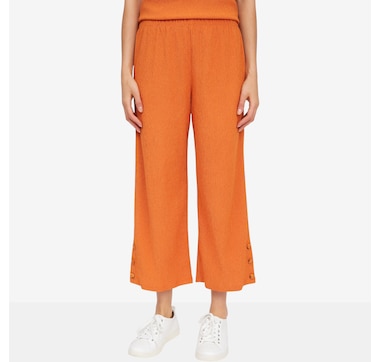 Kim &amp; Co. Stretch Crinkle Knit Cropped Pant with Button Detail