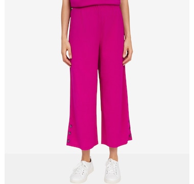 Kim &amp; Co. Stretch Crinkle Knit Cropped Pant with Button Detail