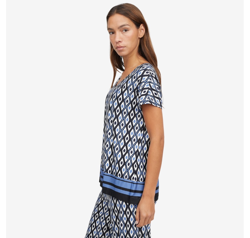 Image 121752_ALTMORE1.jpg, Product 121-752 / Price $49.99, Kim & Co. Border Print Brazil Knit Jersey from Kim & Co. on TSC.ca's Fashion department