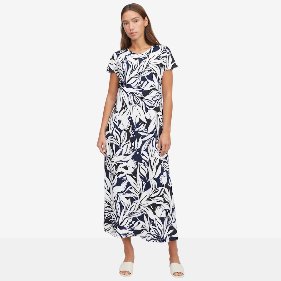 Image 121766_NVM.jpg, Product 121-766 / Price $84.99, Kim & Co. Printed Brazil Knit Short Dolman Sleeve Maxi Dress from Kim & Co. on TSC.ca's Fashion department