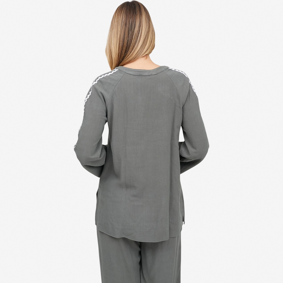 Image 121896_ALTMORE4.jpg, Product 121-896 / Price $59.88, Carrie-O Linen Blend Tunic with Rick Rack Trim from Carrie O on TSC.ca's Fashion department