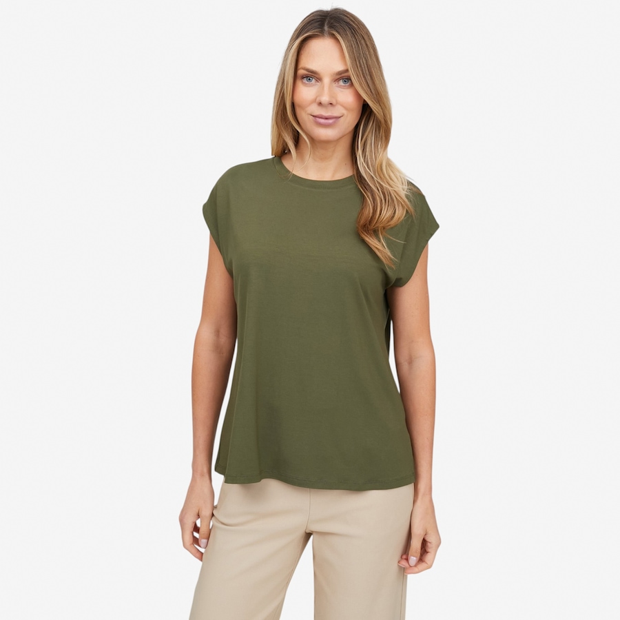 Image 121902_OLI.jpg, Product 121-902 / Price $59.99, Carrie O Essential Ultra Soft Jersey Kylie Top from Carrie O on TSC.ca's Fashion department