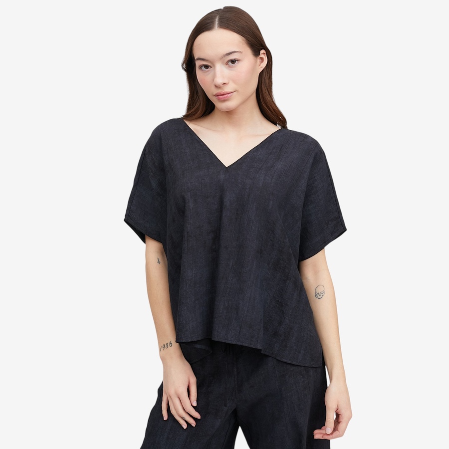 Image 122102_BLK.jpg, Product 122-102 / Price $90.00, N Natori Terra Foil Crinkle Top from N Natori on TSC.ca's Fashion department
