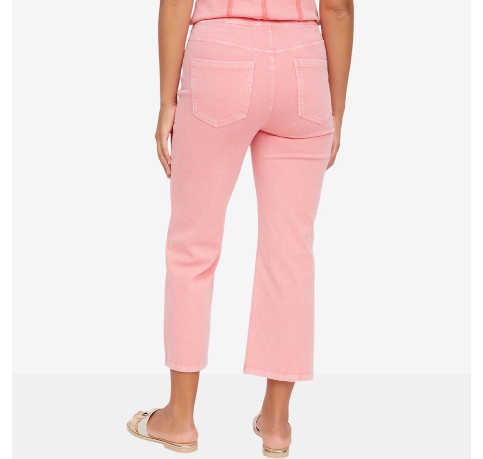 Image 122136_ALTMORE3.jpg, Product 122-136 / Price $54.99, C Wonder Wonder Stretch Zip Pocket Cropped Pant from C. Wonder on TSC.ca's Fashion department