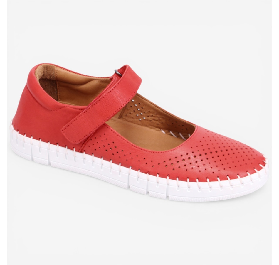 Image 122188_SCA.jpg, Product 122-188 / Price $134.95, Miz Mooz Tessa Mary Jane from Miz Mooz on TSC.ca's Shoes department