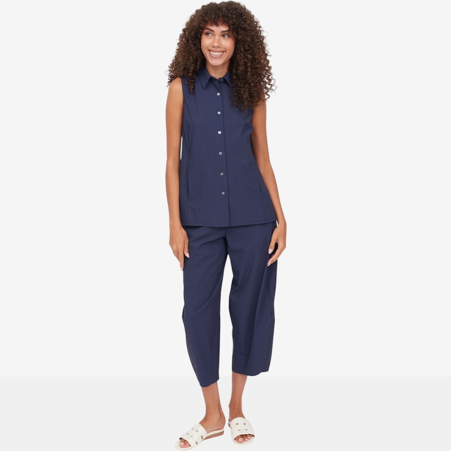 Image 122301_ALTMORE2.jpg, Product 122-301 / Price $74.90, Wynne Layers Stretch Tech Pleated Top from Wynnelayers on TSC.ca's Fashion department
