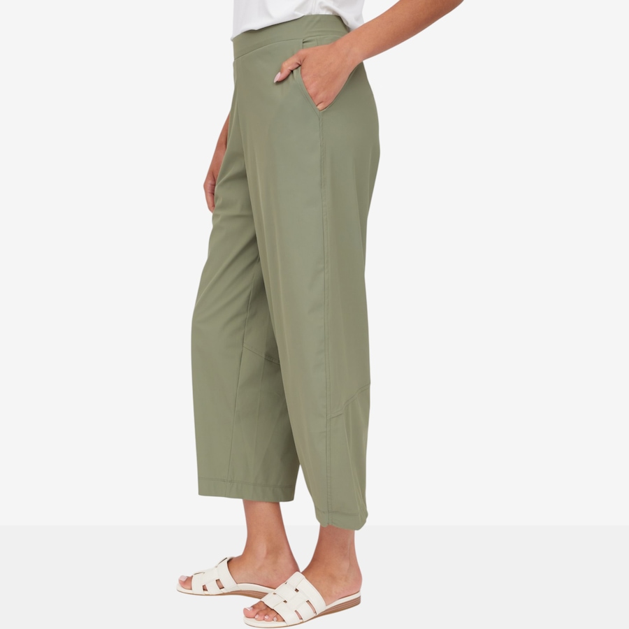 Image 122302_ALTMORE1.jpg, Product 122-302 / Price $74.90, Wynne Layers Stretch Tech Lantern Pant from Wynnelayers on TSC.ca's Fashion department