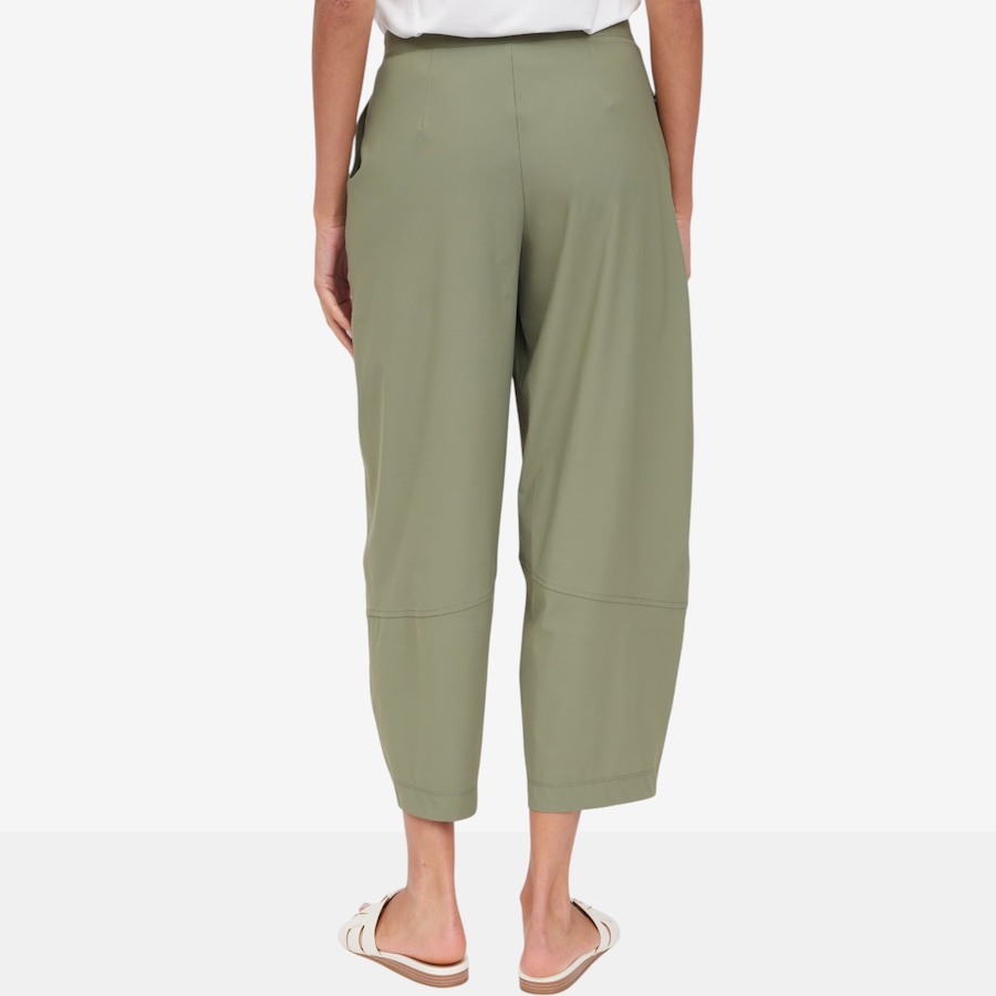 Image 122302_ALTMORE2.jpg, Product 122-302 / Price $74.90, Wynne Layers Stretch Tech Lantern Pant from Wynnelayers on TSC.ca's Fashion department