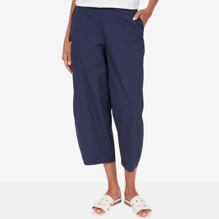 Image 122302_NVY.jpg, Product 122-302 / Price $74.90, Wynne Layers Stretch Tech Lantern Pant from Wynnelayers on TSC.ca's Fashion department