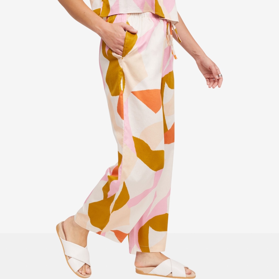 Image 122379_ALTMORE2.jpg, Product 122-379 / Price $29.33, claudia ev Drawstring Wide Leg Pant from claudia ev on TSC.ca's Fashion department
