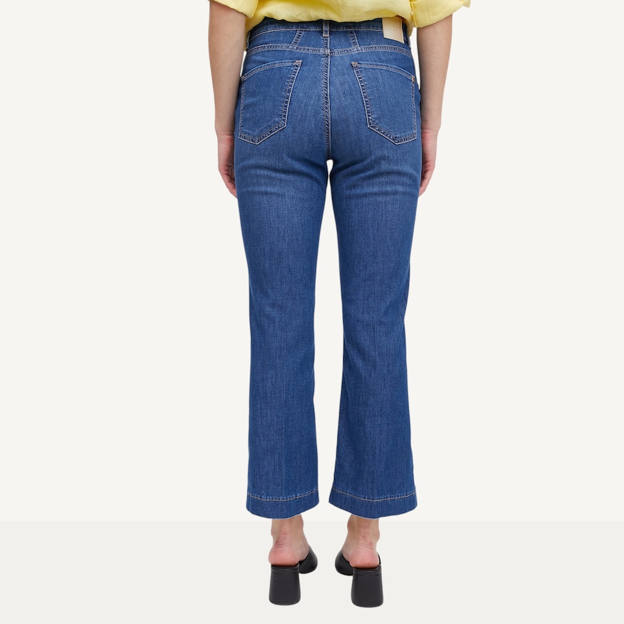 Image 122389_ALTMORE2.jpg, Product 122-389 / Price $159.88, Brax Mary Ultralight Jean from Brax on TSC.ca's Fashion department
