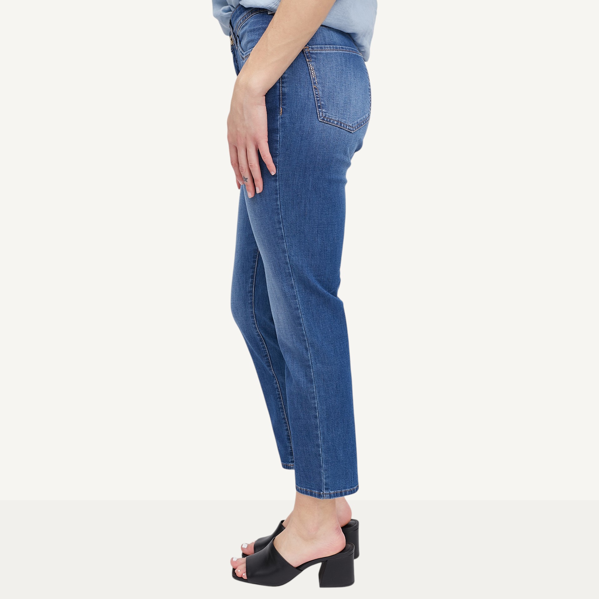 Brax Mary Straight Ultralight Denim - TSC.ca