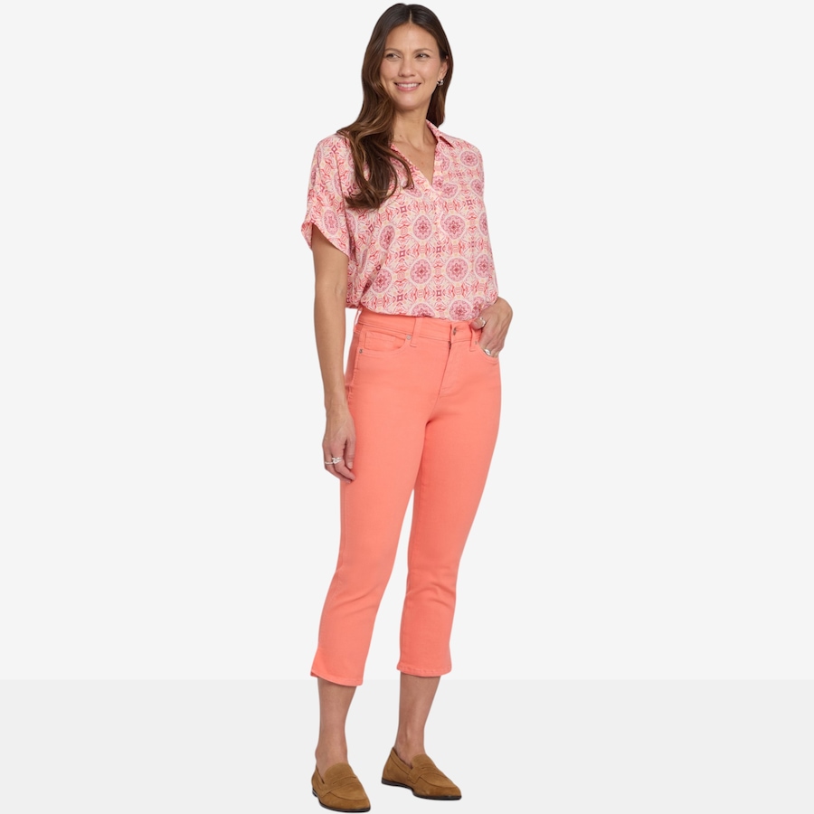 Image 122581_ALTMORE3.jpg, Product 122-581 / Price $49.33, NYDJ Chloe Capri with Side Slits from NYDJ on TSC.ca's Fashion department